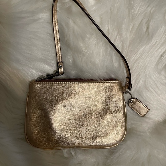 Coach Wristlet-Small-Gold - Picture 4 of 5